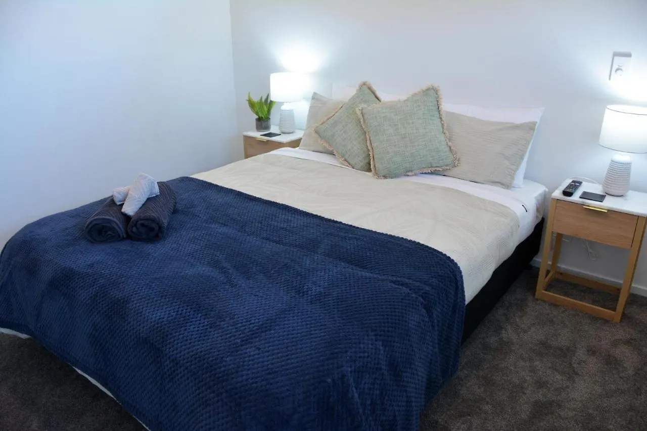 Cosy And Close To Central City Christchurch Apartment