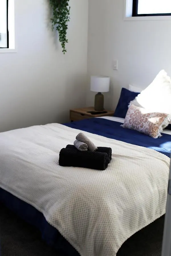 Cosy And Close To Central City Christchurch New Zealand